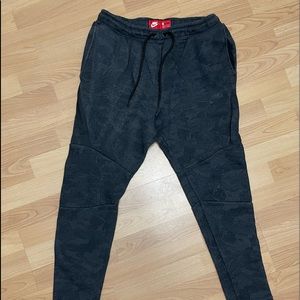 Mens Nike Tech Fleece Jaqcaurd Joggers